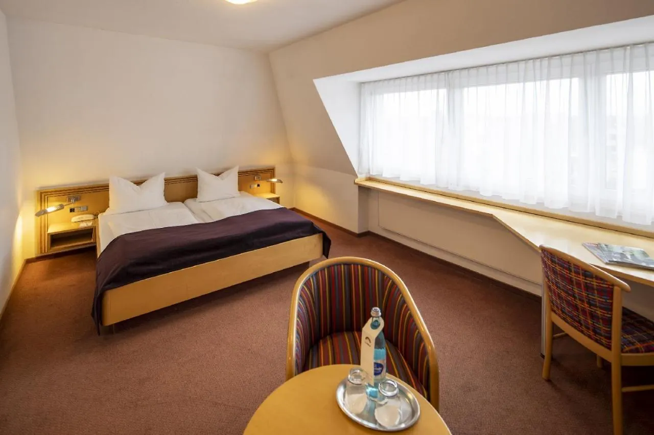 Hotel Gloria Superior Stuttgart 3*,  Alemania