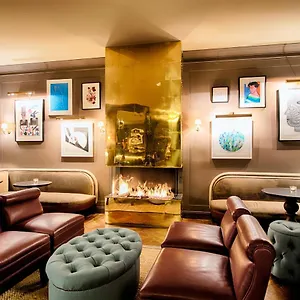 **** Hotel Mondrian Am Checkpoint Charlie Duitsland